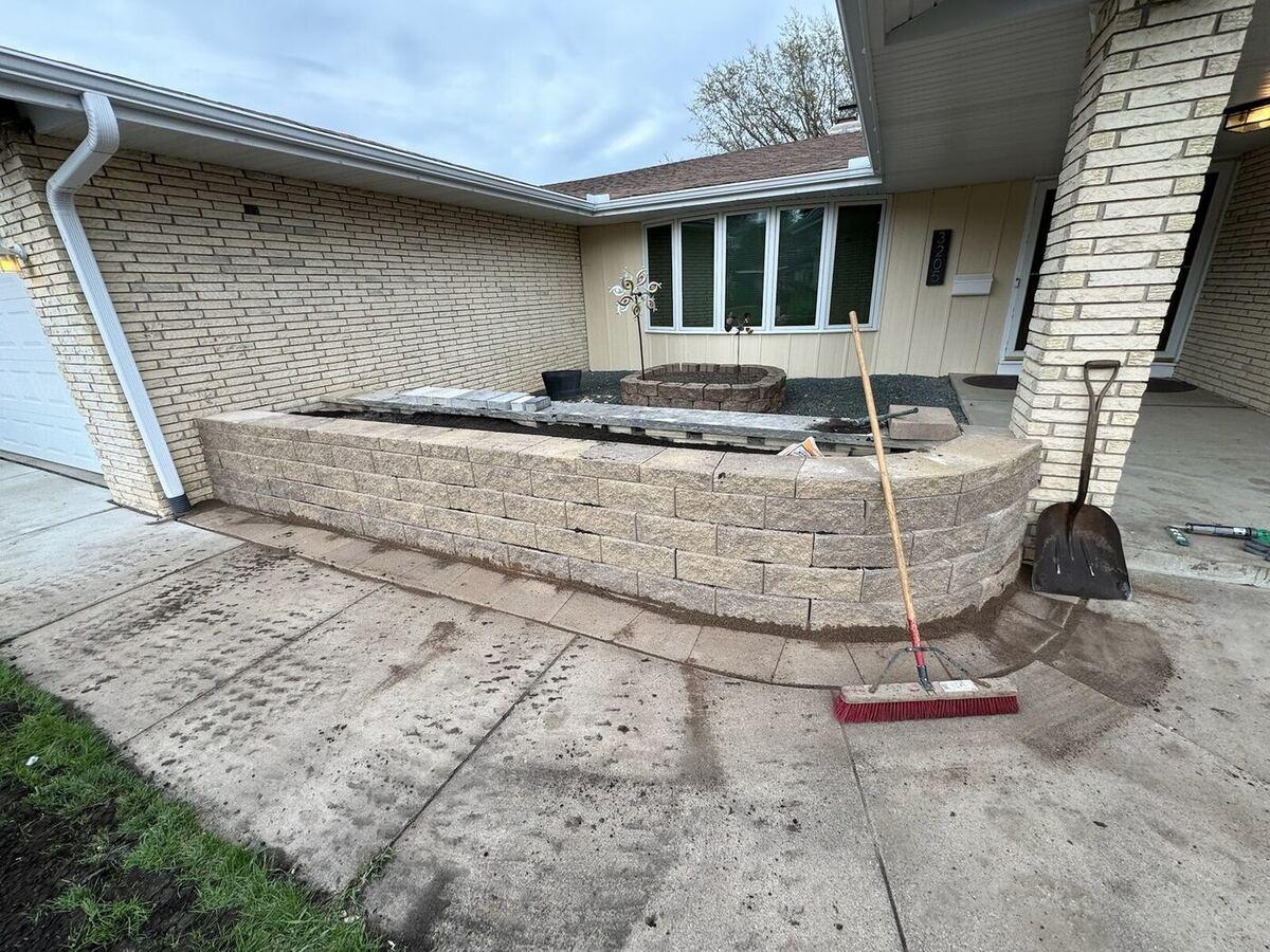 Block Planter Wall Build