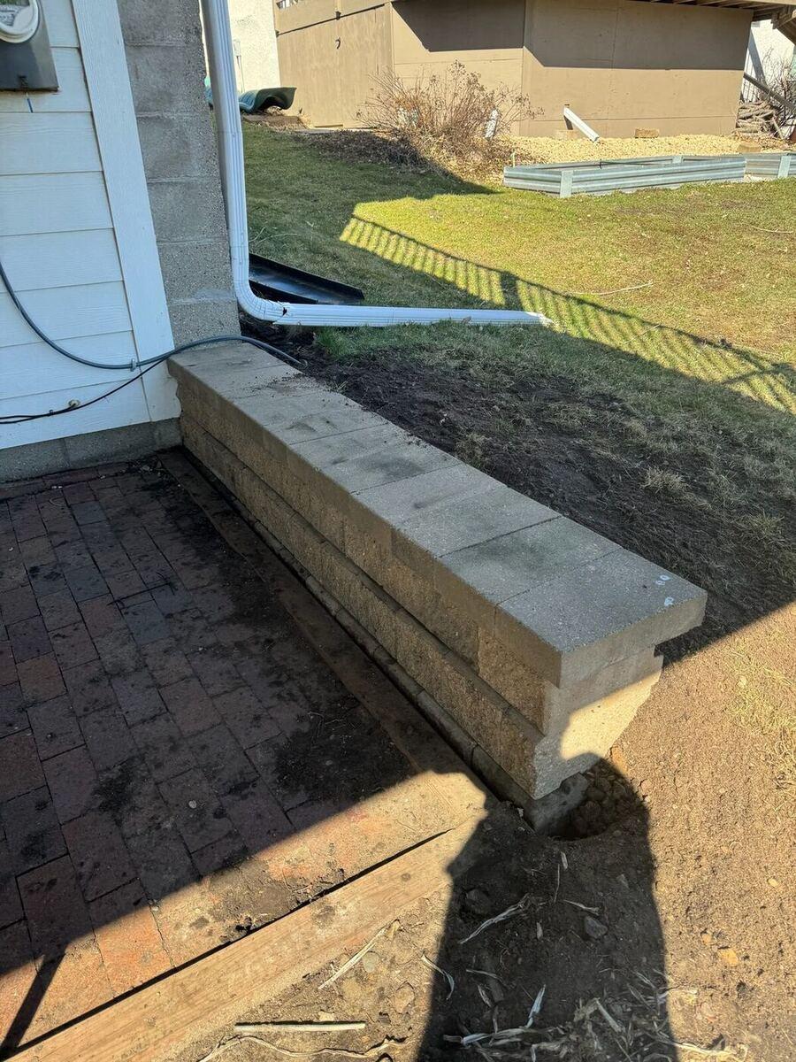 Brick Landing & Block Wall