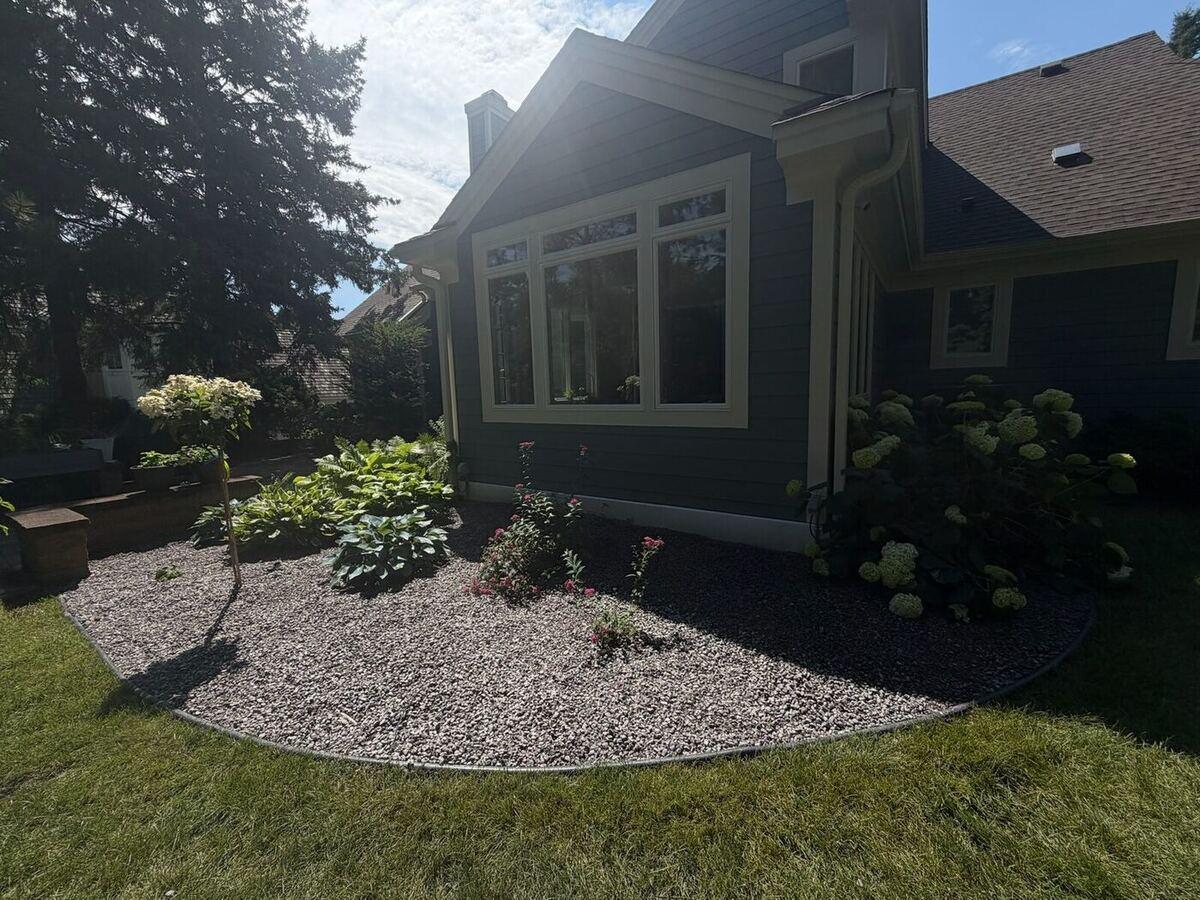 Gravel Bed & Plantings