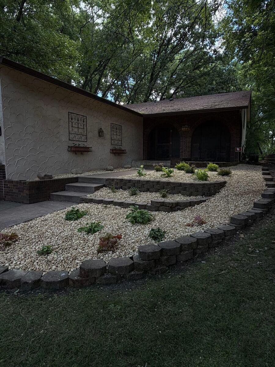 Rock Bed with Block Edging